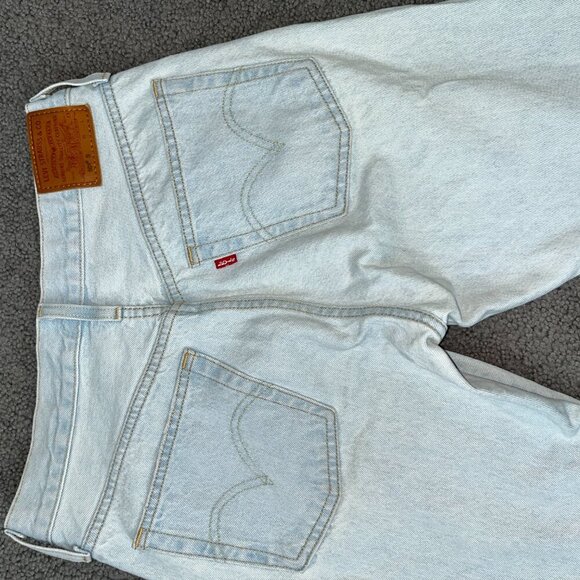 LEVI'S BIG E LIGHT WASH 501 S BUTTON FLY JEANS - W27 L 28 - Picture 7 of 15